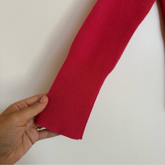 GUCCI Hot Pink 100% Cashmere Turtleneck/Cowl Neck Sweater Size Medium - Picture 4 of 14